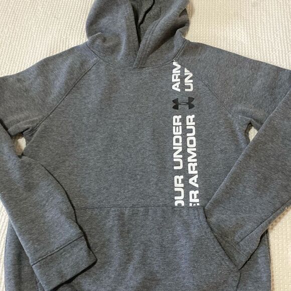 Under Armour & Others Three Bundle Boys Sweatshirt Hoody - Picture 2 of 10